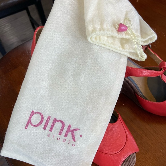 Pink Studio Orange Wedge Sandals - Picture 10 of 11